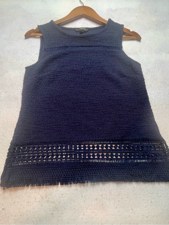 Banana Republic Tops - Banana Republic Navy Crochet-Trim Sleeveless Tank